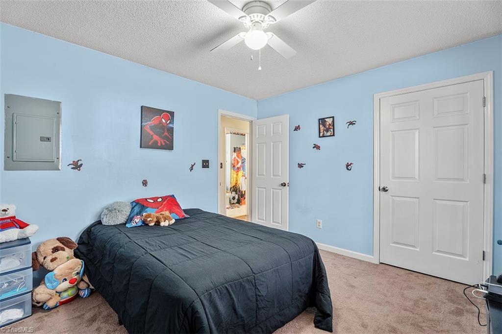 113 Falling Creek Drive