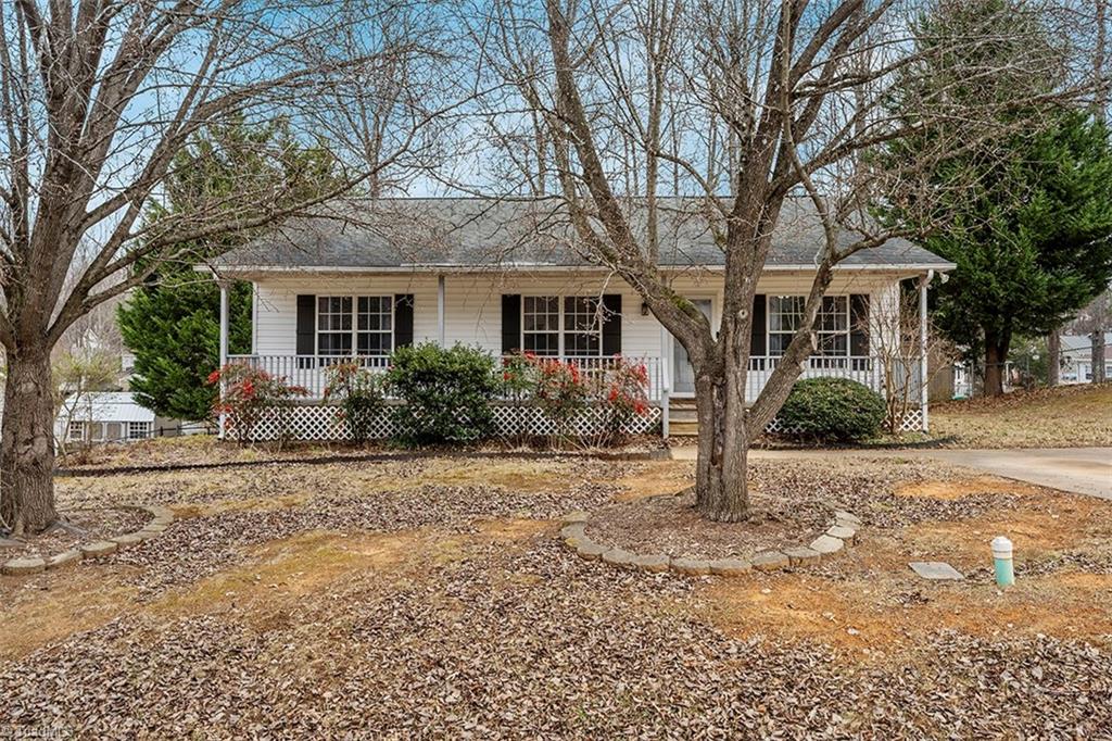 113 Falling Creek Drive