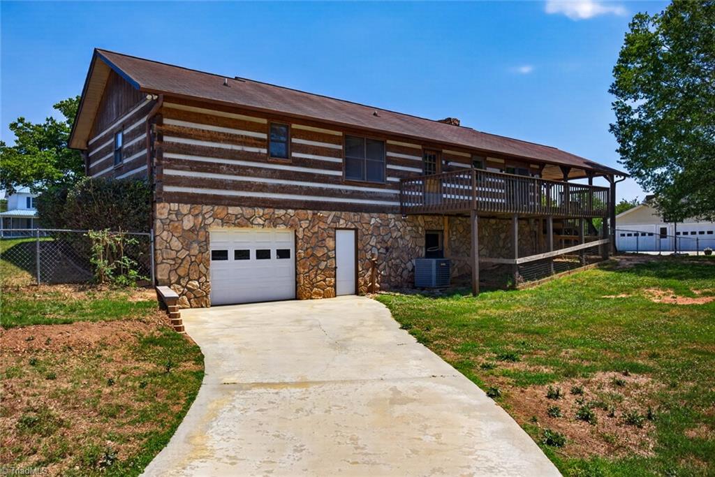 7000 Oakridge Drive
