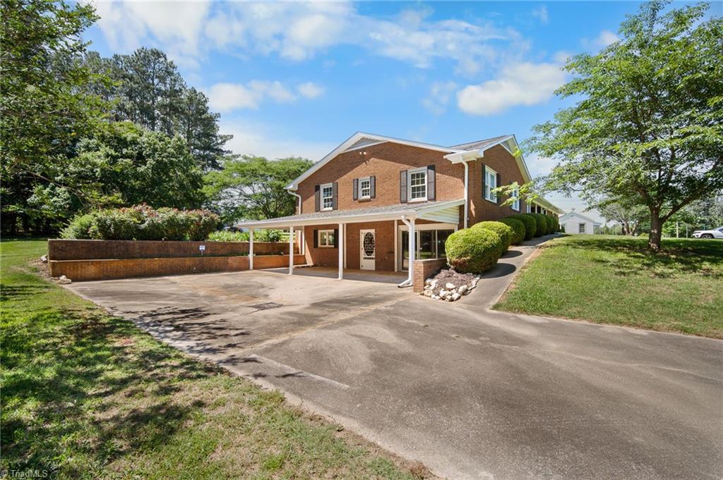 533 Rockway Drive