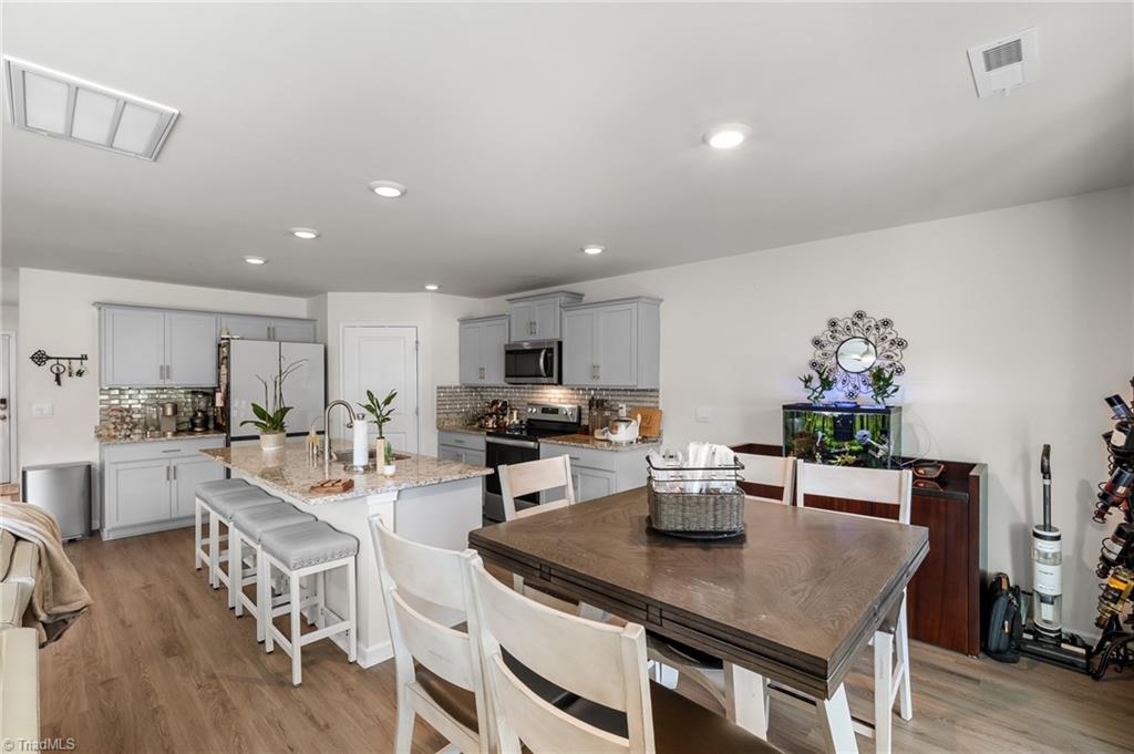 232 Culloden Drive