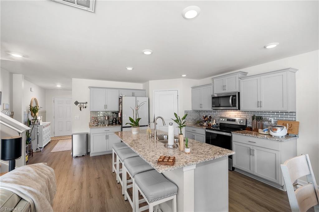 232 Culloden Drive