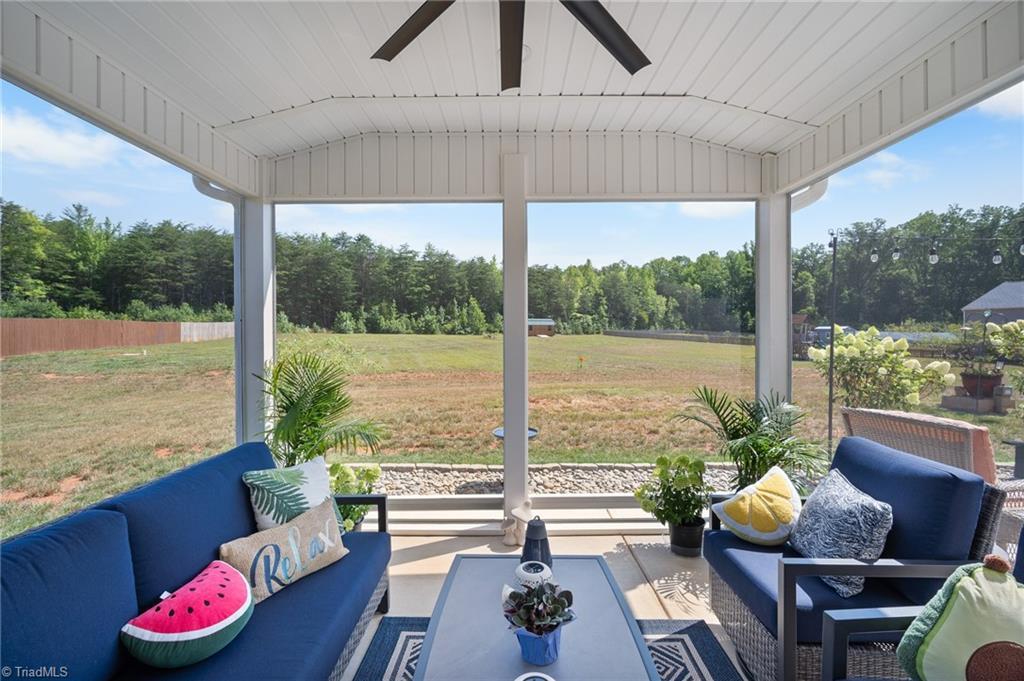 232 Culloden Drive