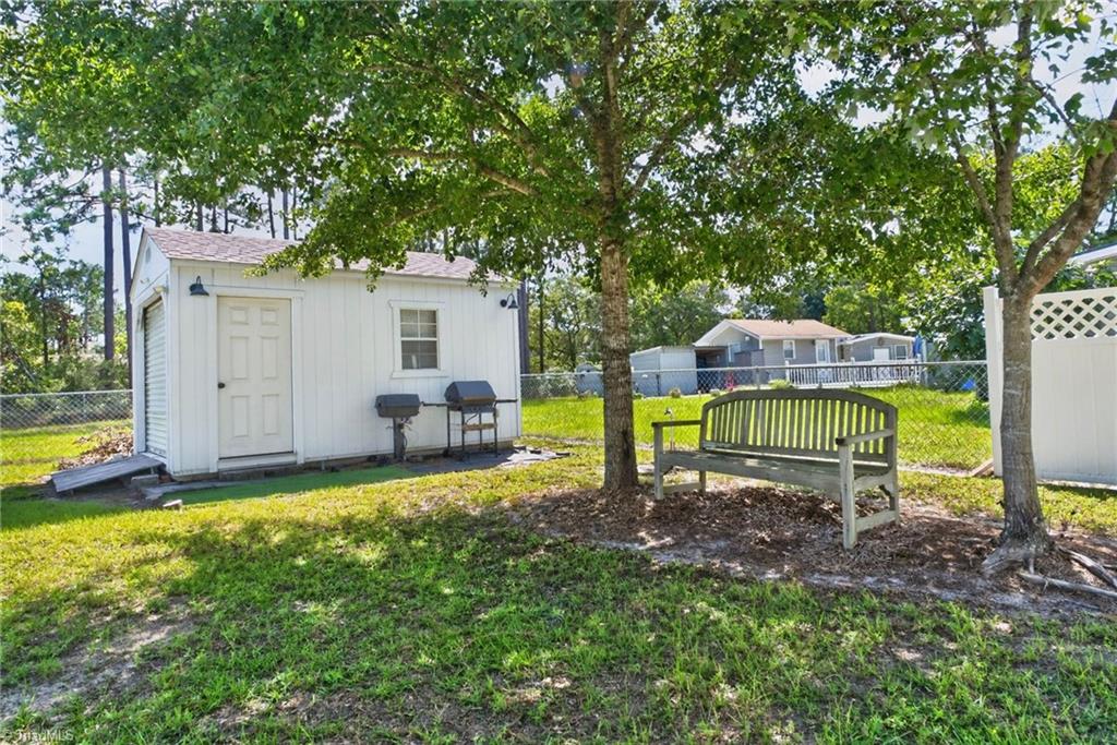 5305 Lakewood Drive