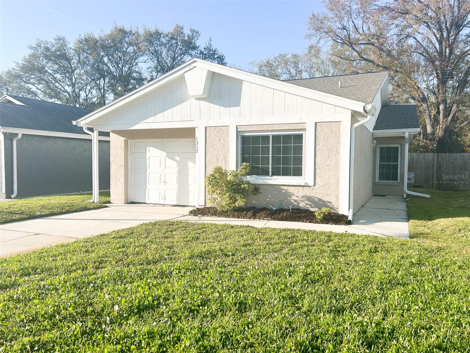 1317 BRAMBLEWOOD DR
