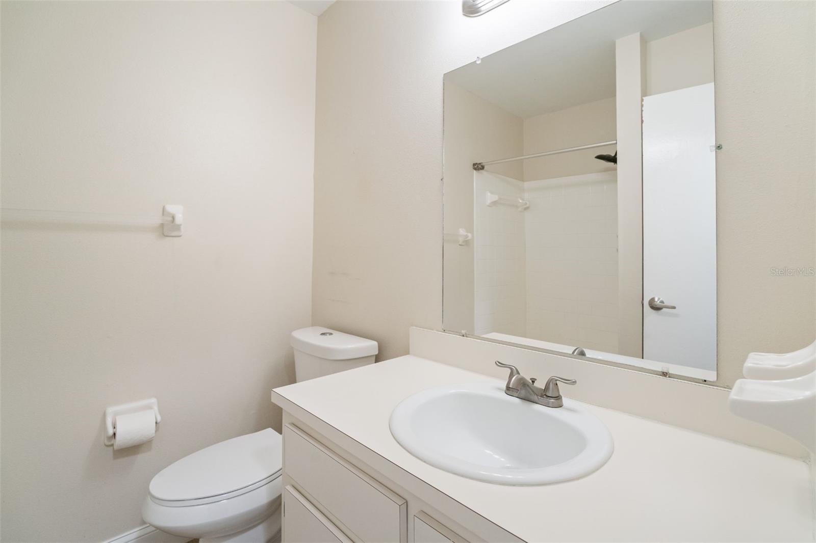 1317 BRAMBLEWOOD DR