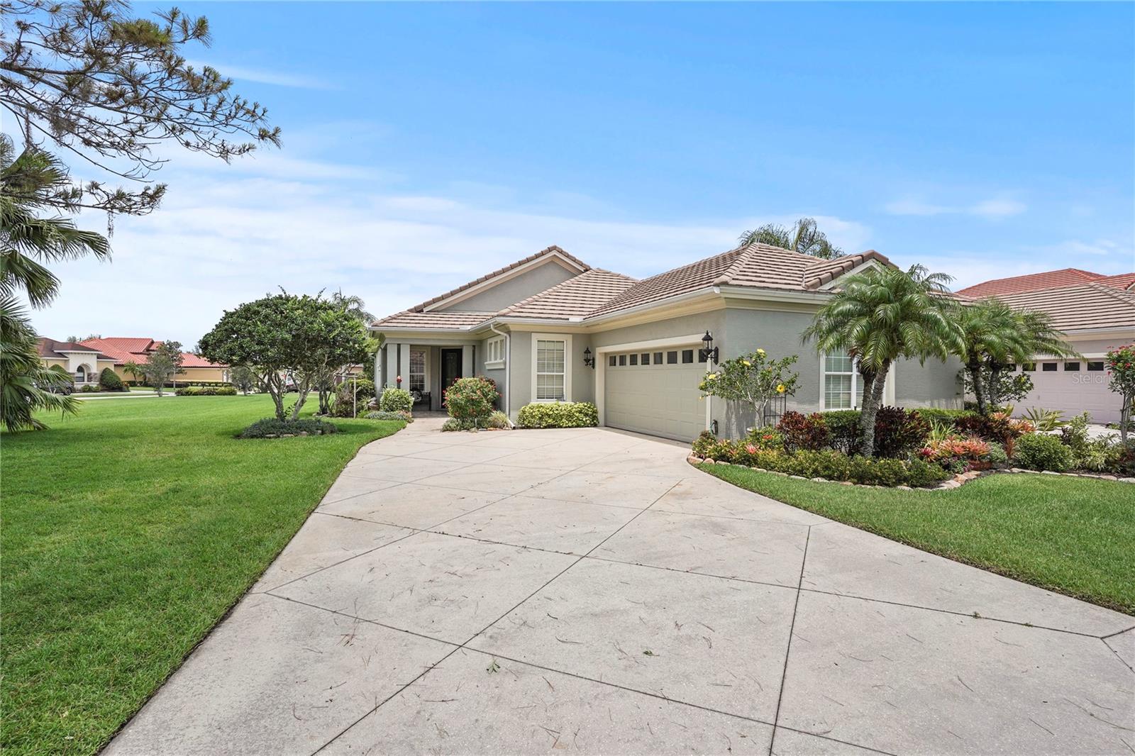 2569 LAUREL GLEN DR