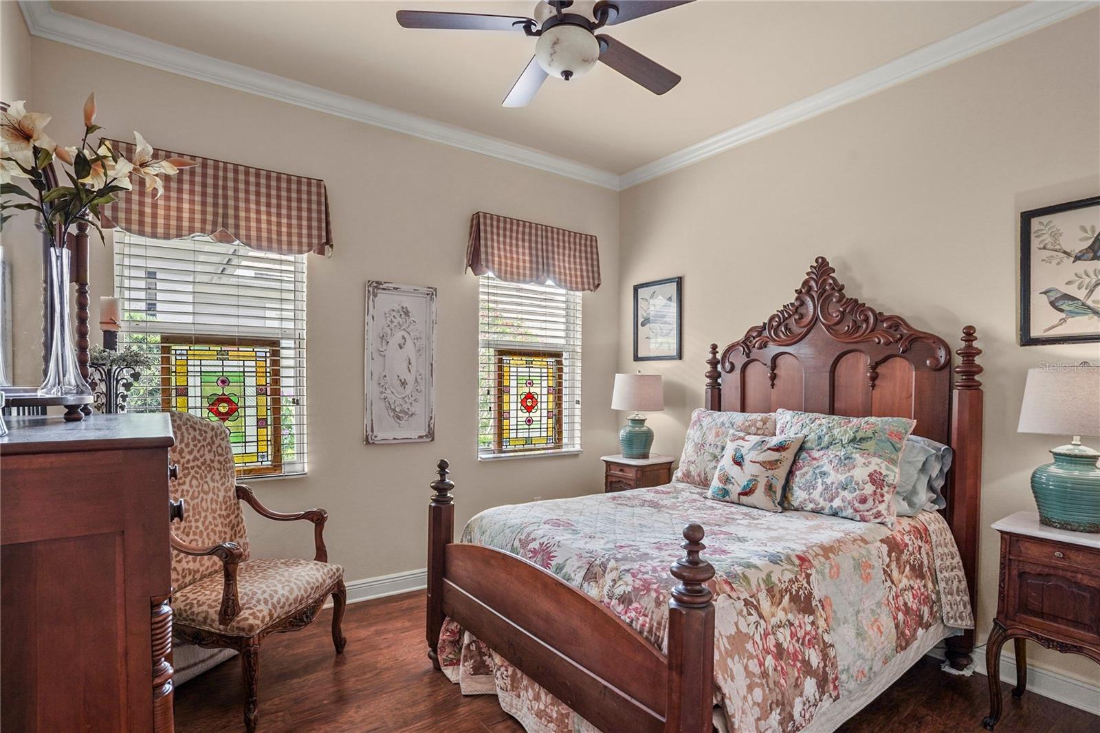 2569 LAUREL GLEN DR