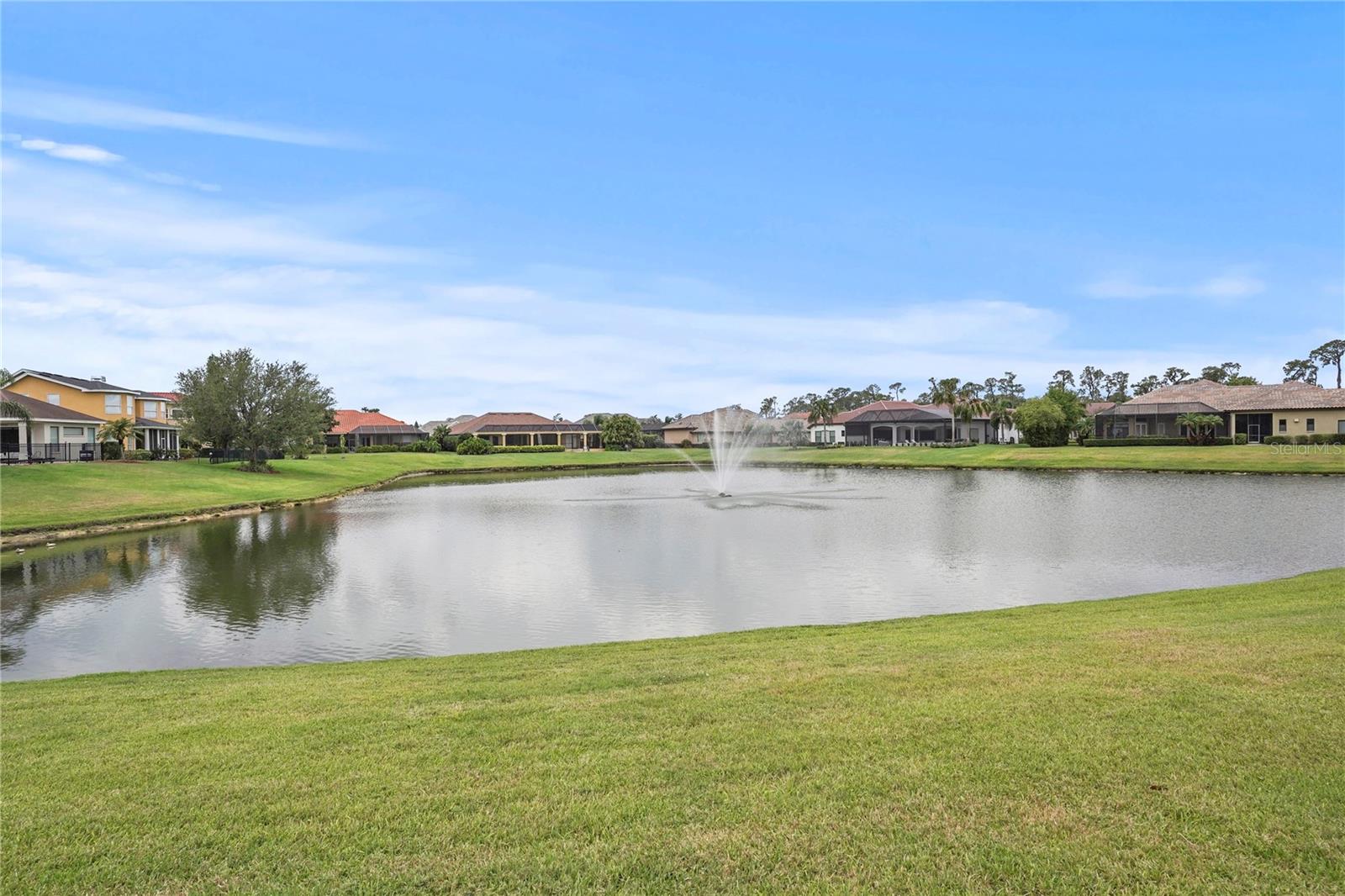 2569 LAUREL GLEN DR