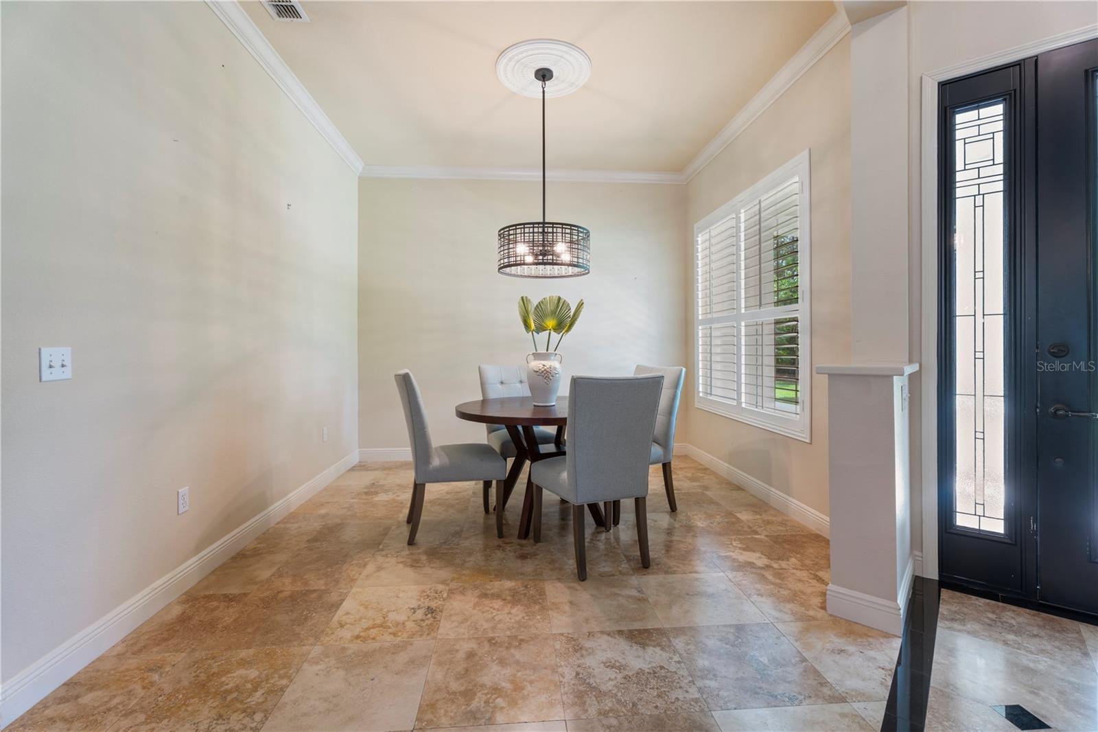 2569 LAUREL GLEN DR
