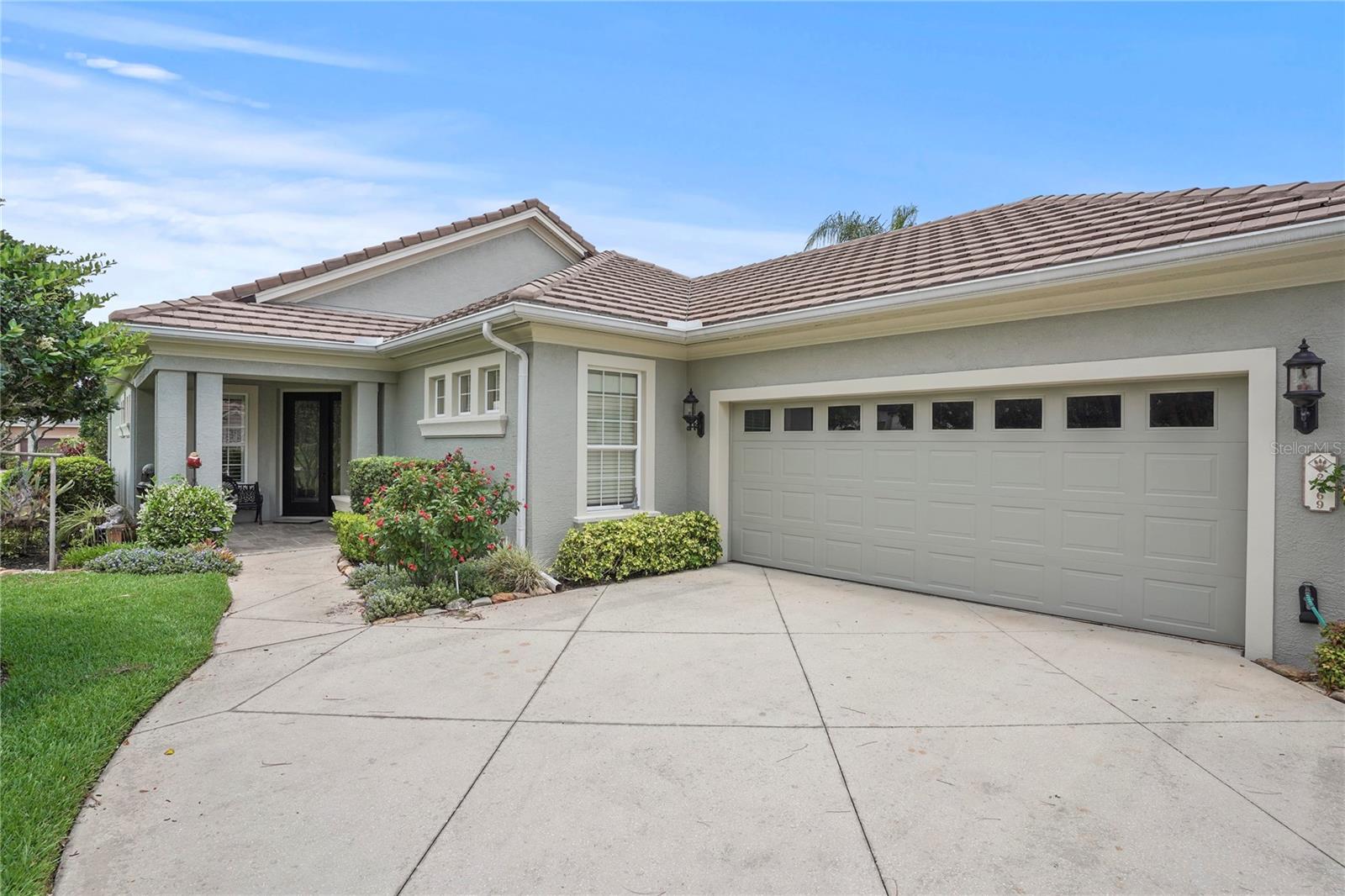 2569 LAUREL GLEN DR