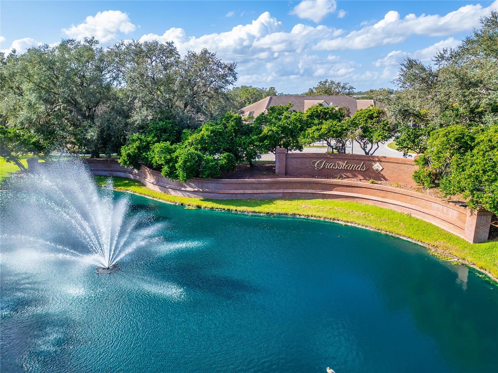 2569 LAUREL GLEN DR