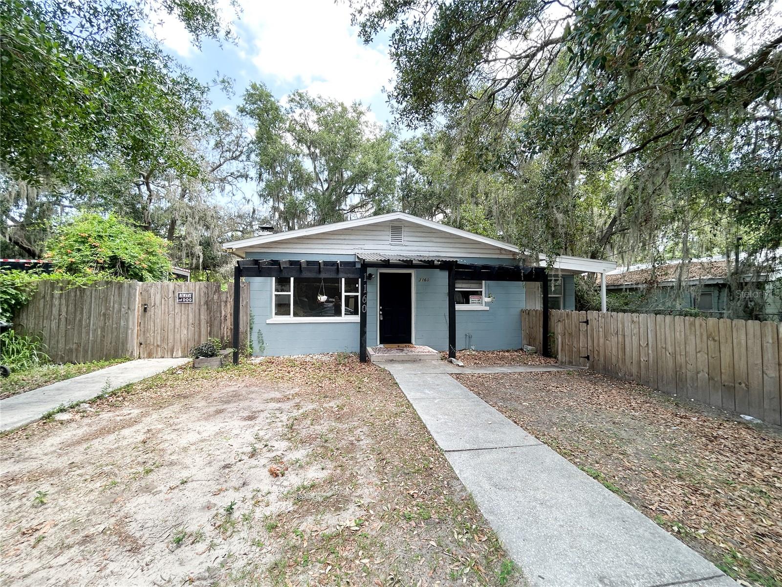 1160 AUSTIN ST