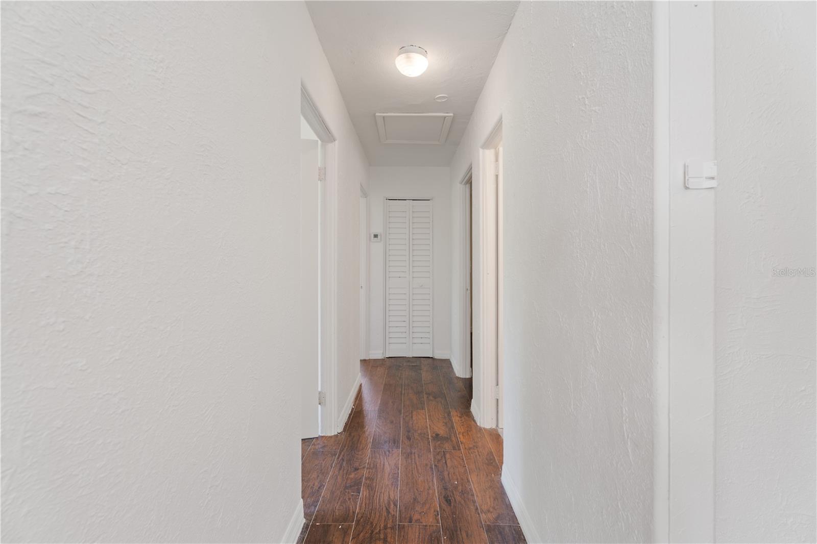 1160 AUSTIN ST