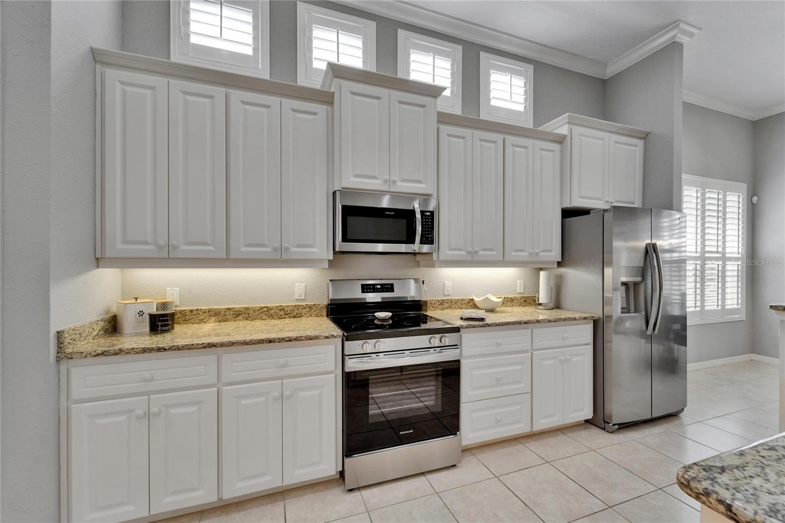 2464 LAUREL GLEN DR