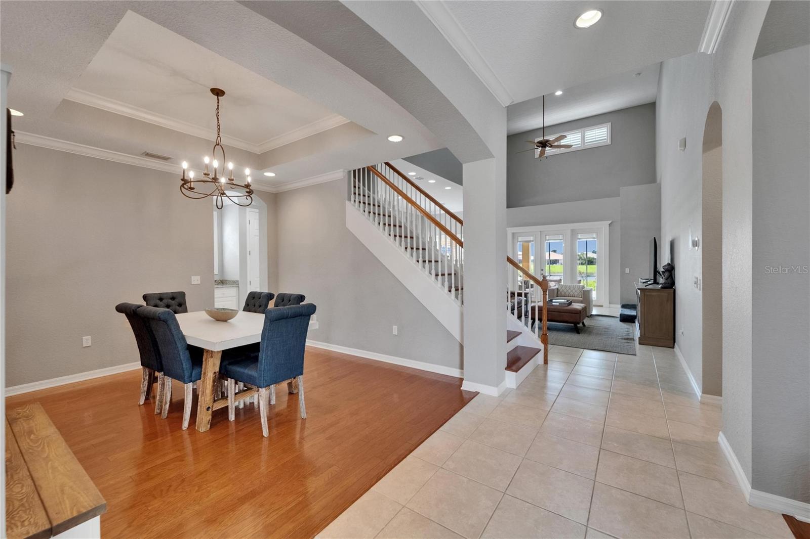 2464 LAUREL GLEN DR