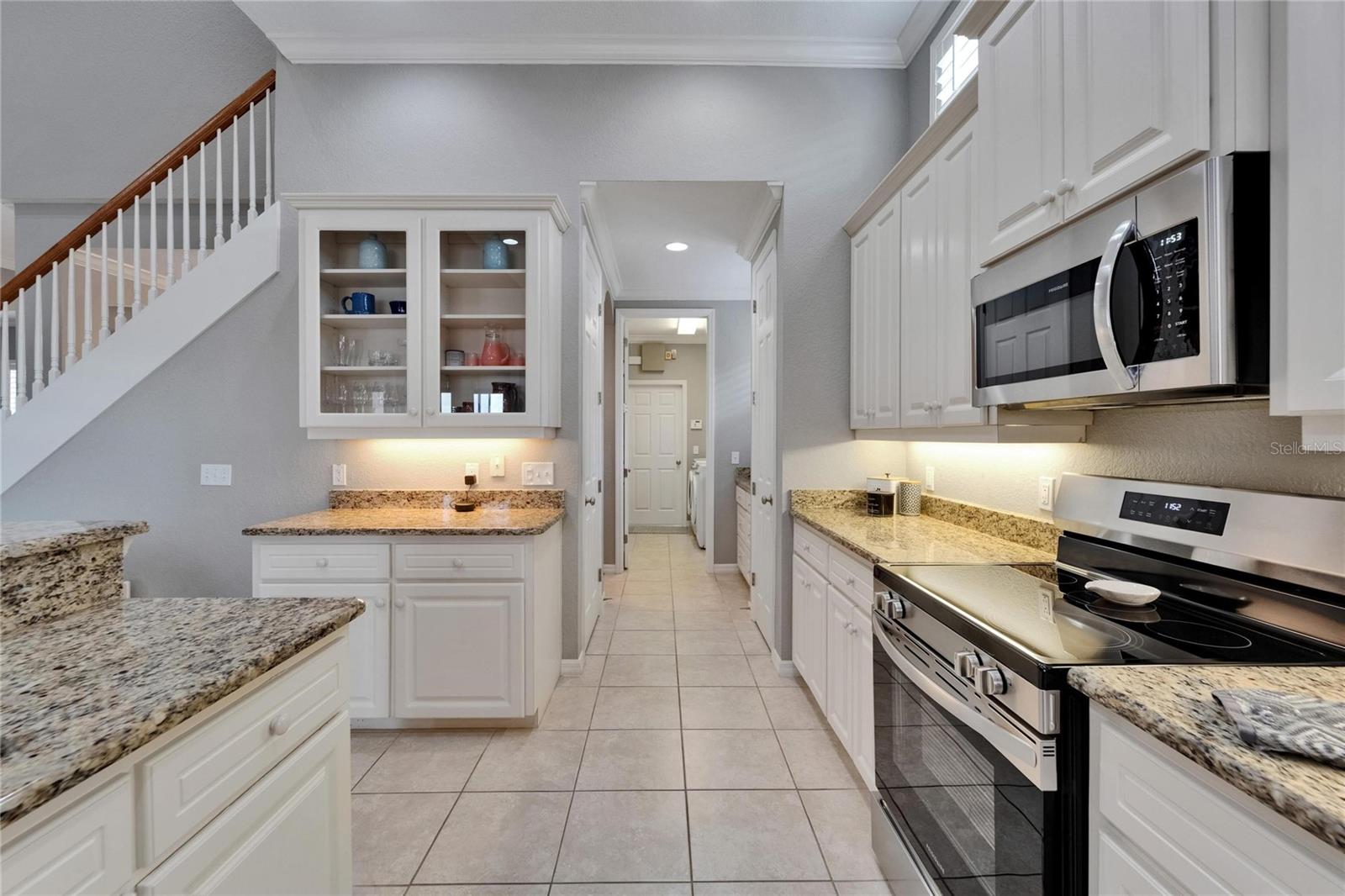 2464 LAUREL GLEN DR