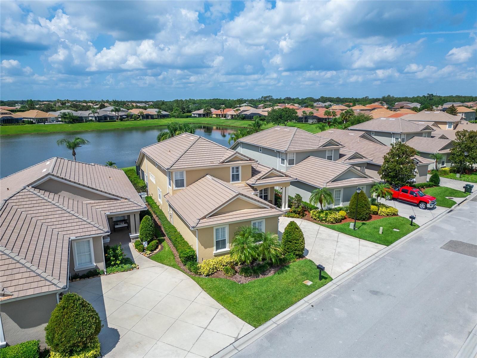 2464 LAUREL GLEN DR