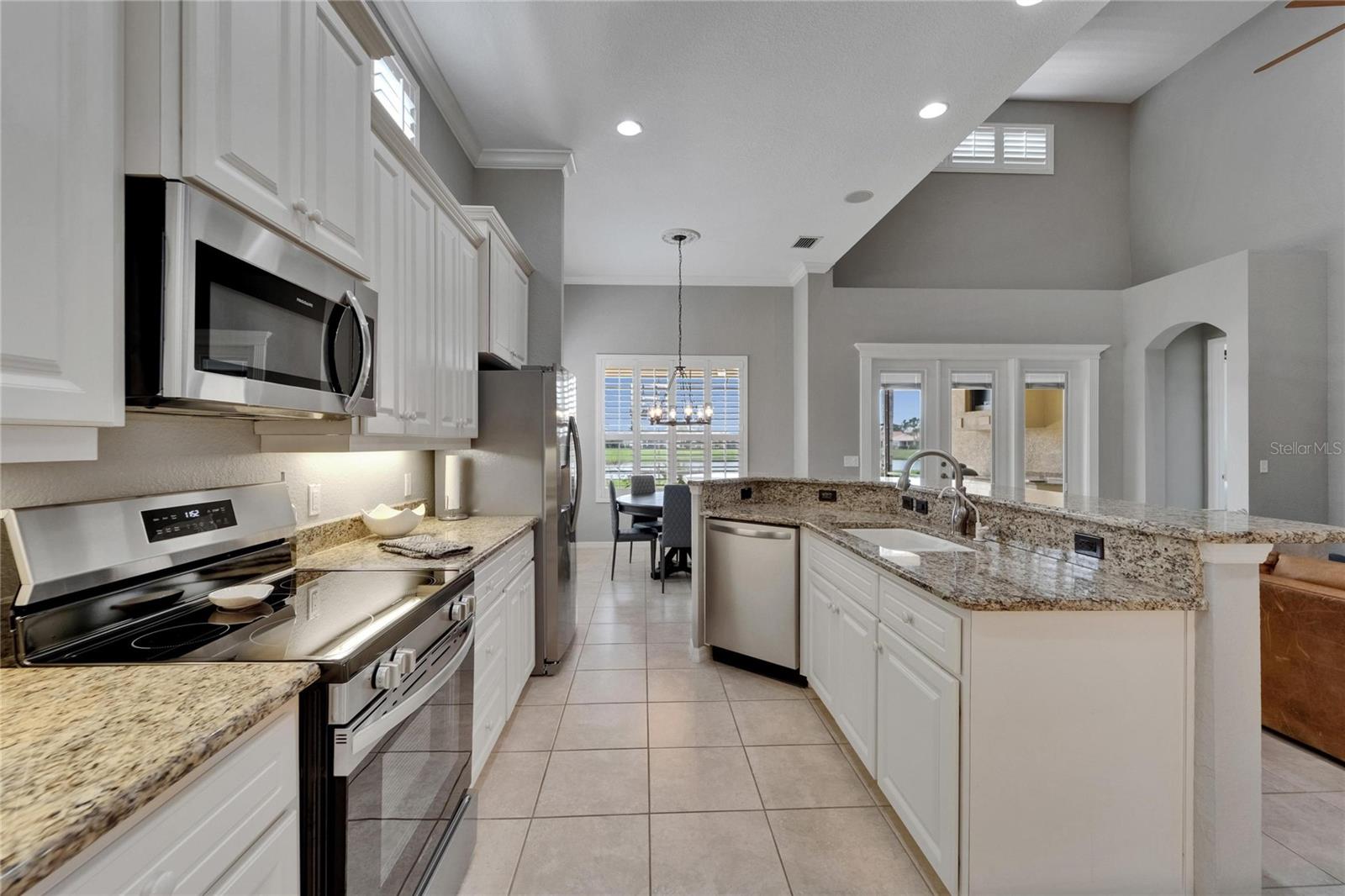 2464 LAUREL GLEN DR