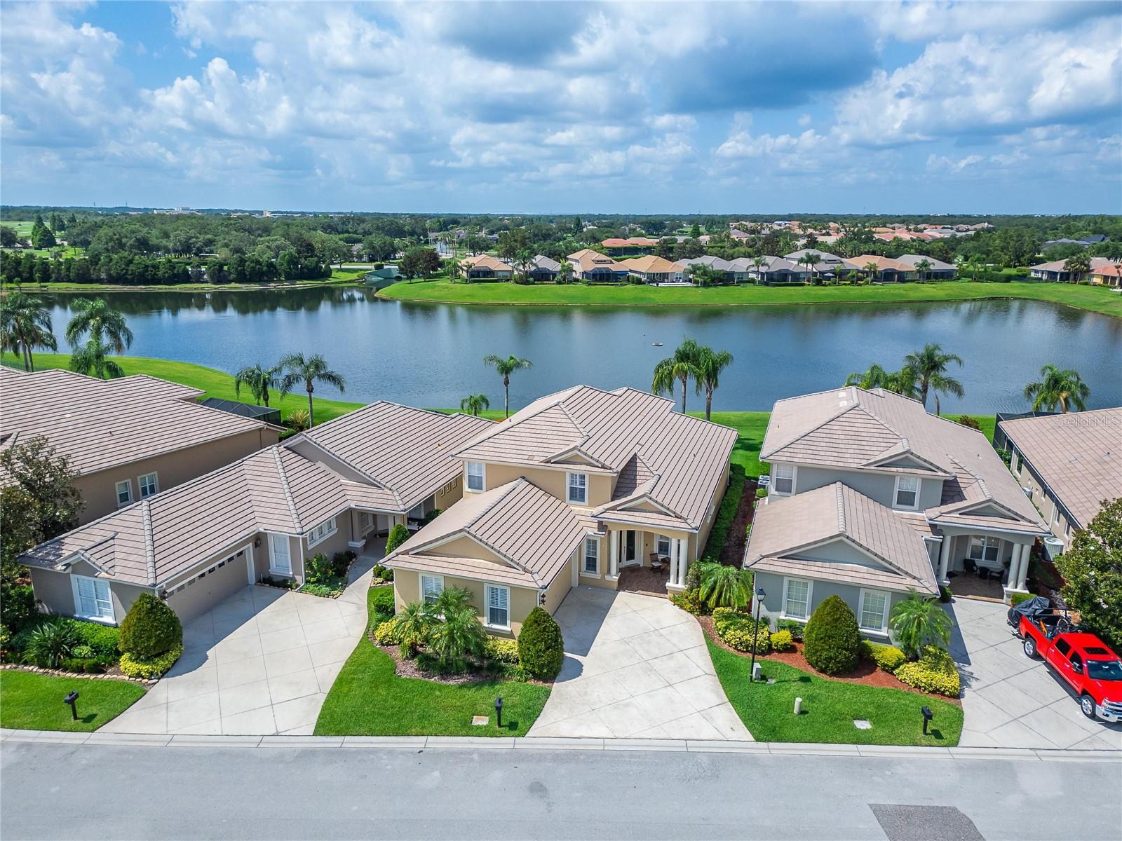 2464 LAUREL GLEN DR