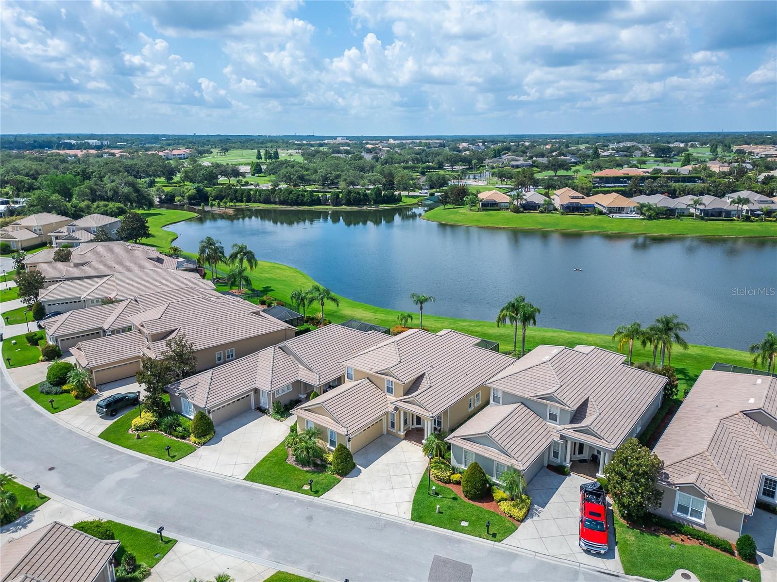 2464 LAUREL GLEN DR