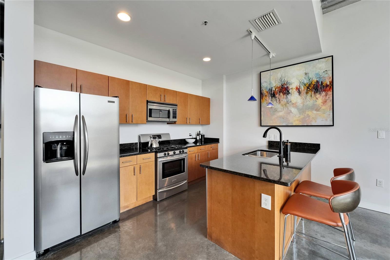 101 S 12TH ST #318