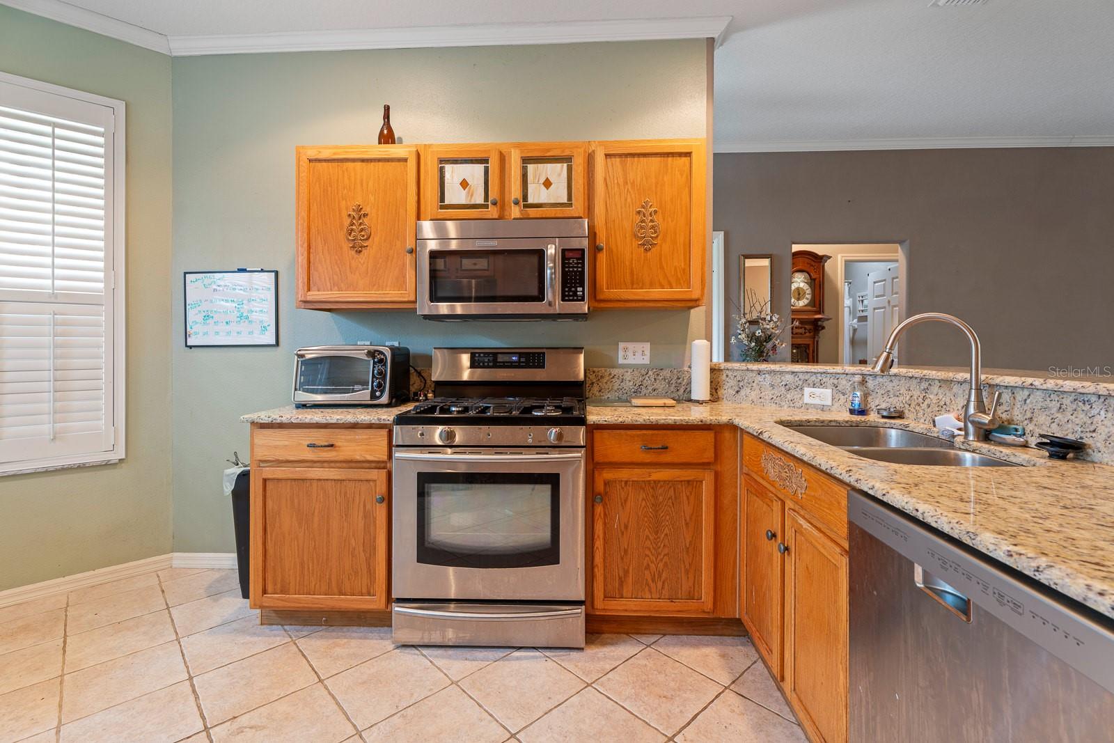 3213 BELLFLOWER WAY