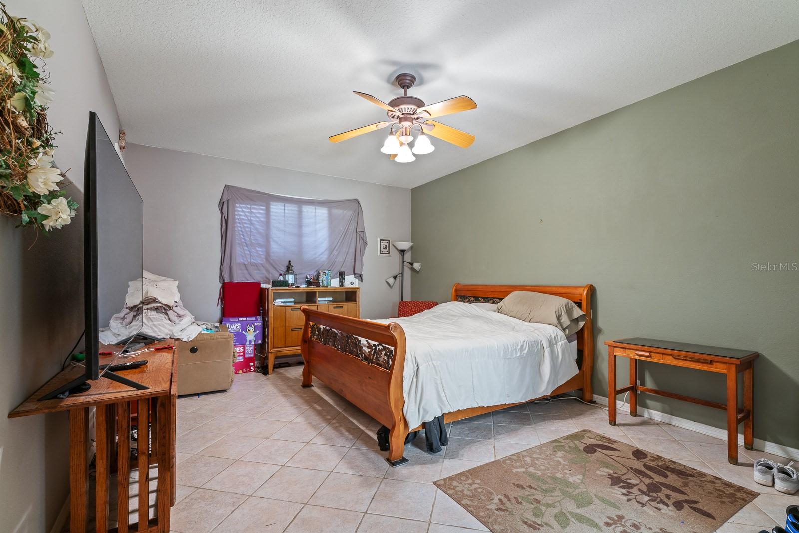 3213 BELLFLOWER WAY