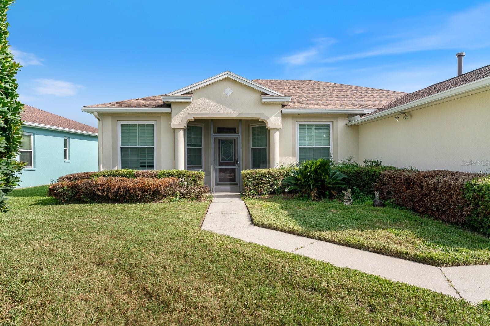 3213 BELLFLOWER WAY