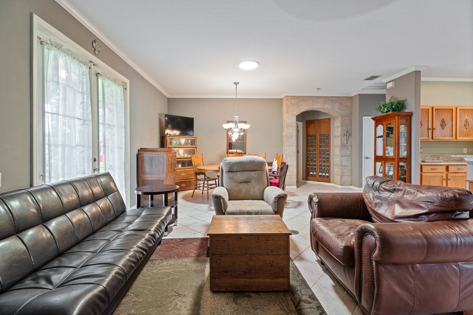 3213 BELLFLOWER WAY