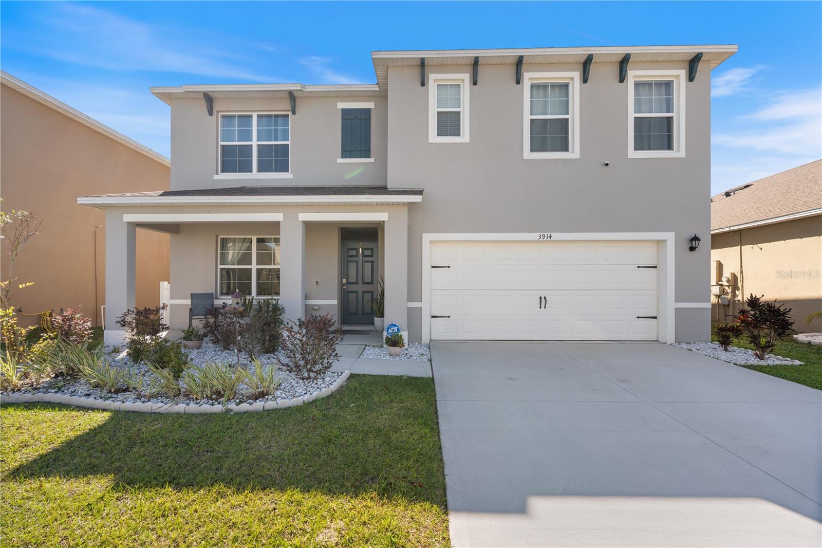 3914 RESTING ROBIN AVE