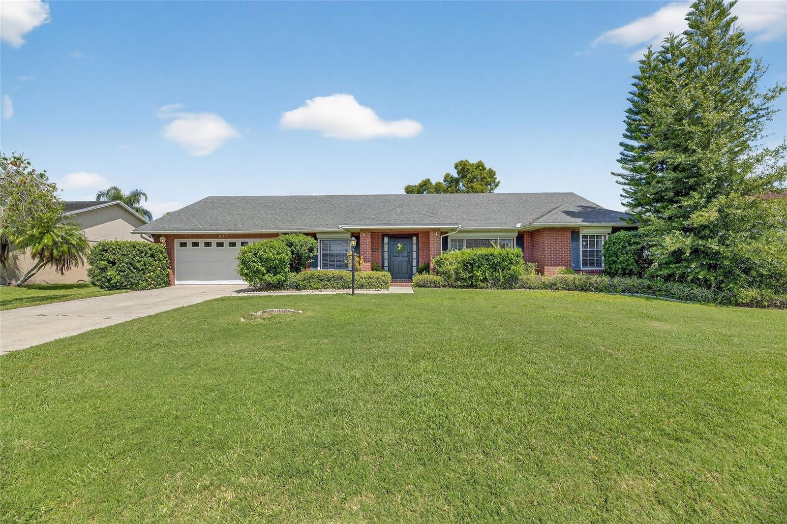 627 JESSANDA CIR