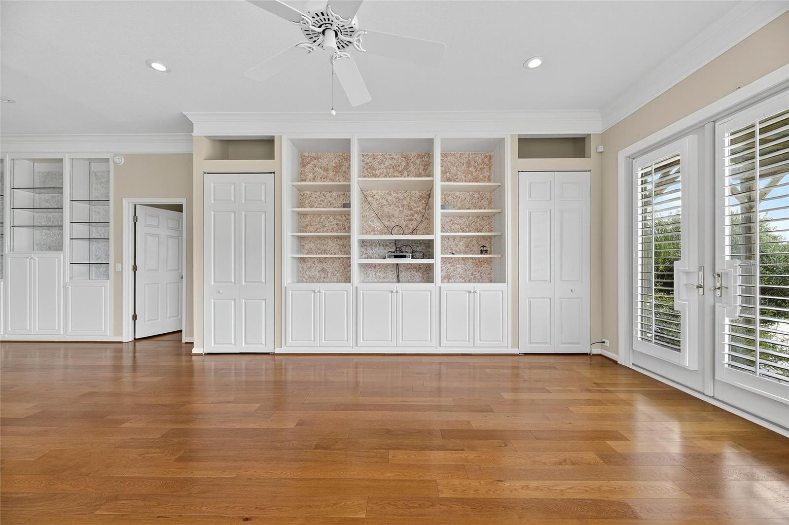 3093 SHOAL CREEK VILLAGE DR