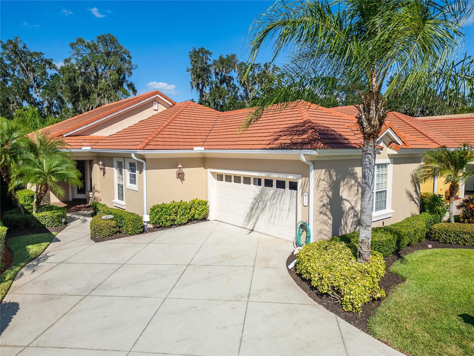 1727 LAUREL GLEN PL