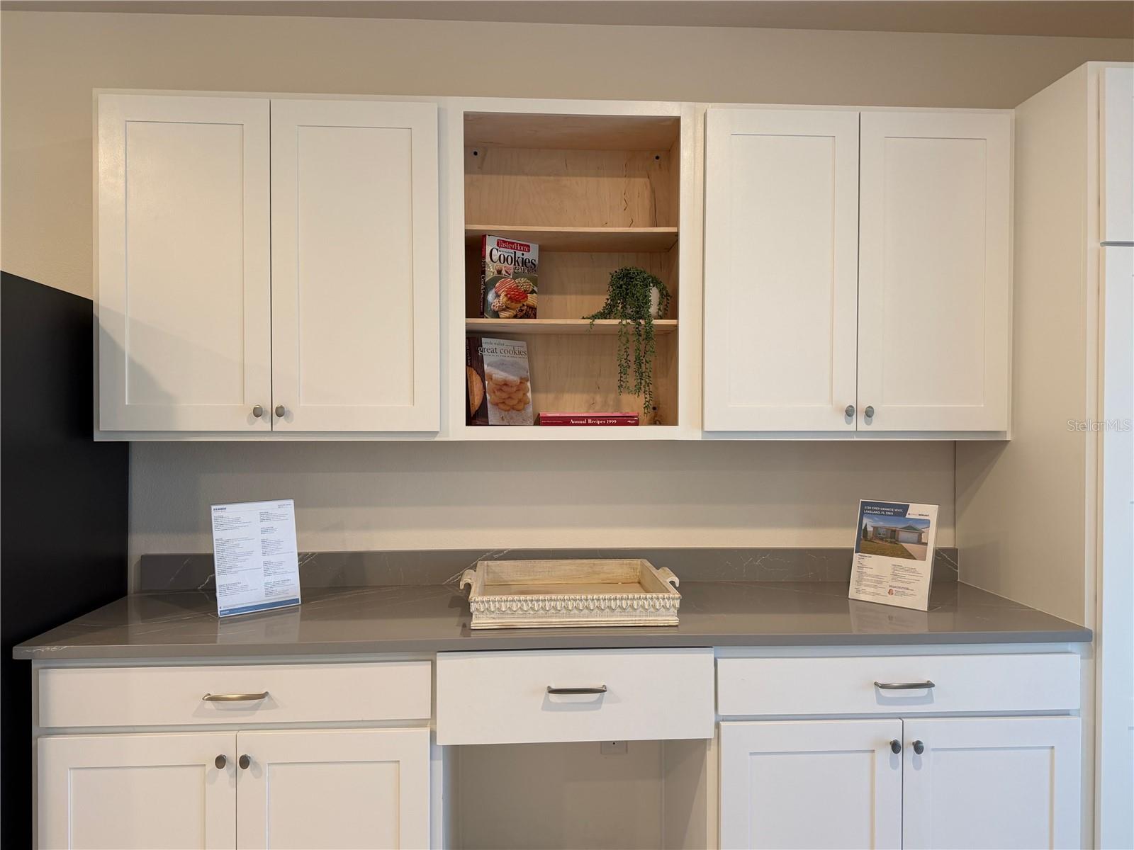 5739 GREY GRANITE WAY