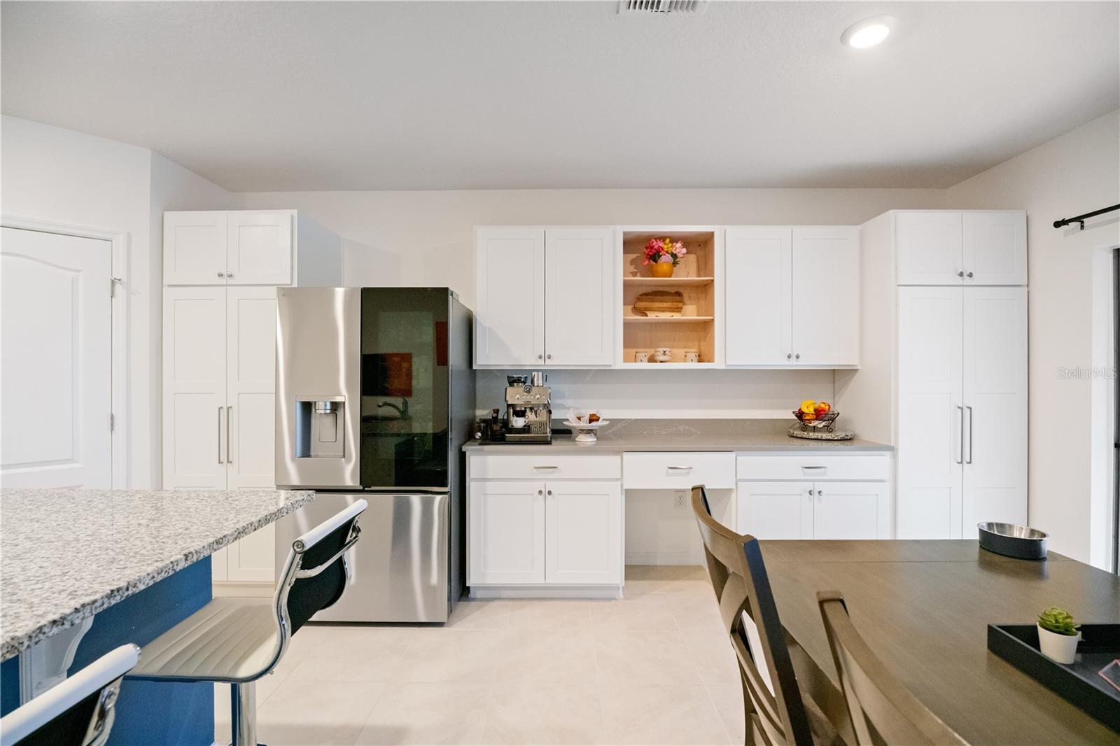 5739 GREY GRANITE WAY