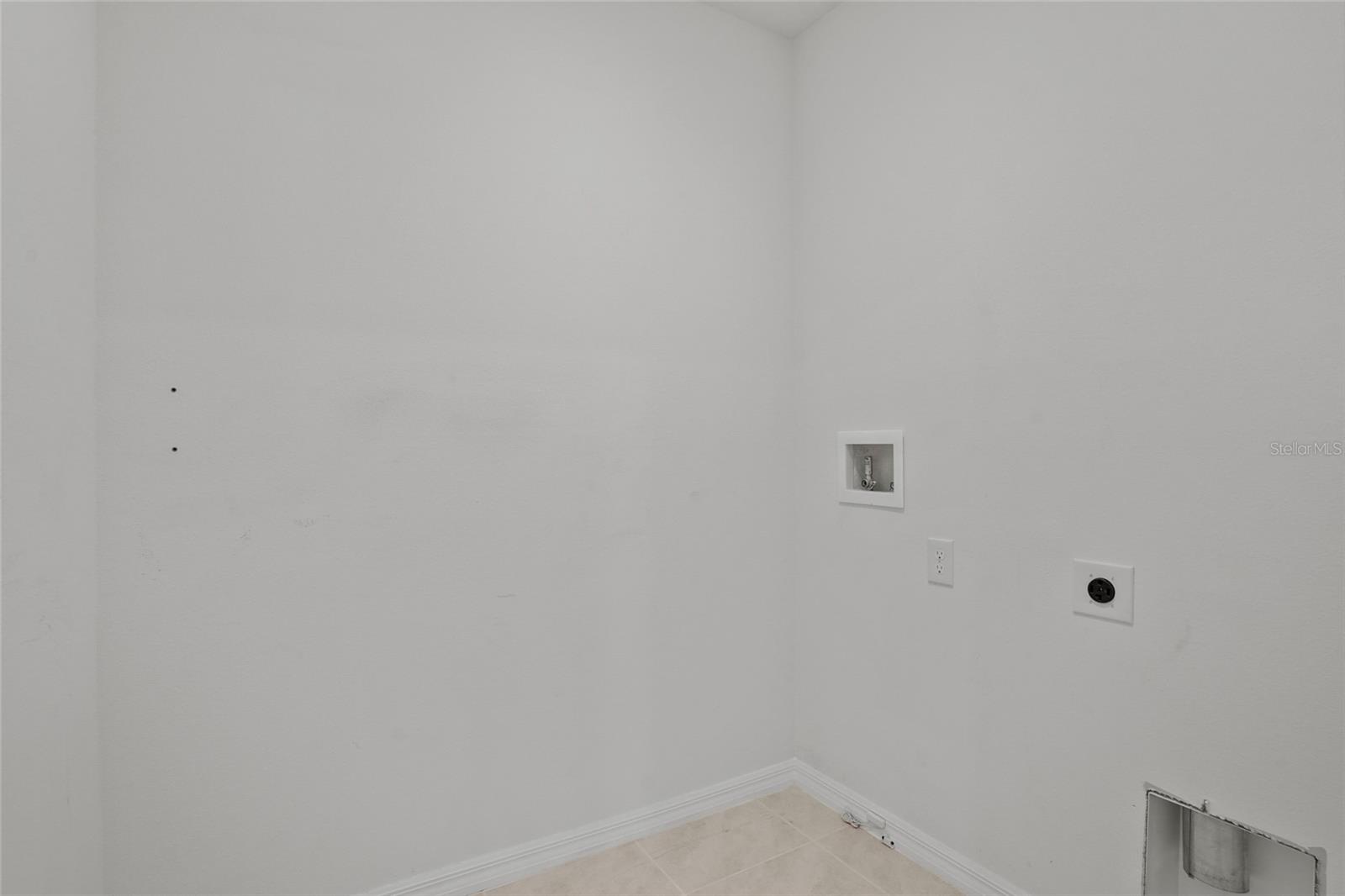 5739 GREY GRANITE WAY