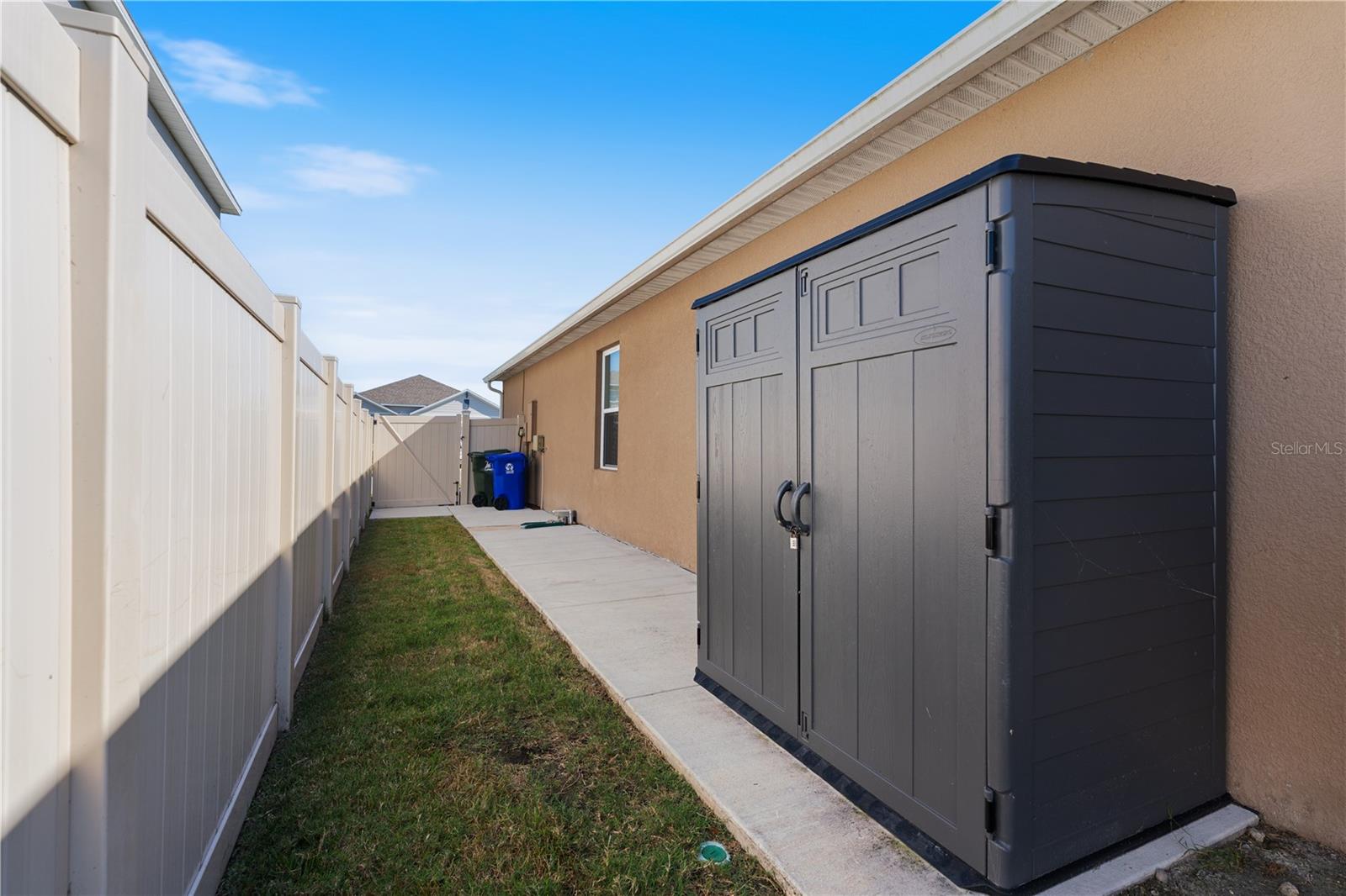 5739 GREY GRANITE WAY