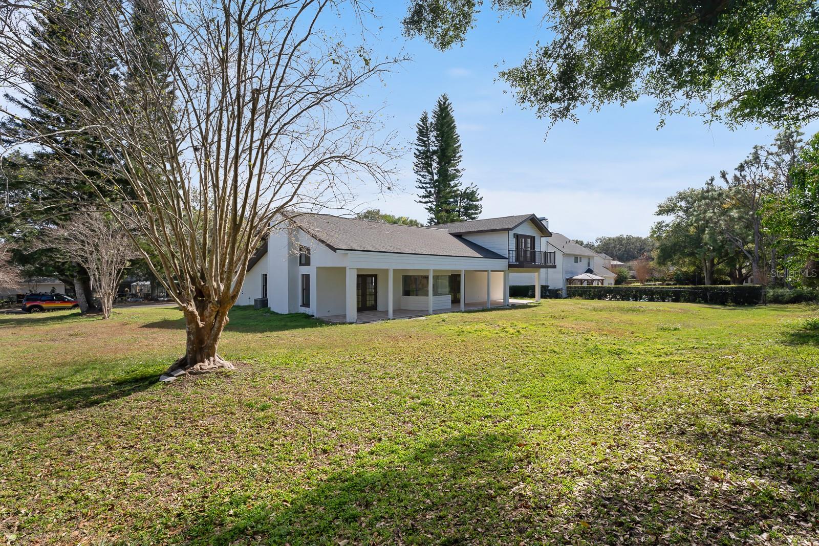1944 VISTA VIEW DR