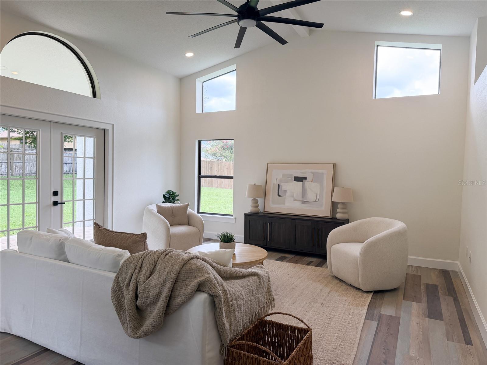 1944 VISTA VIEW DR