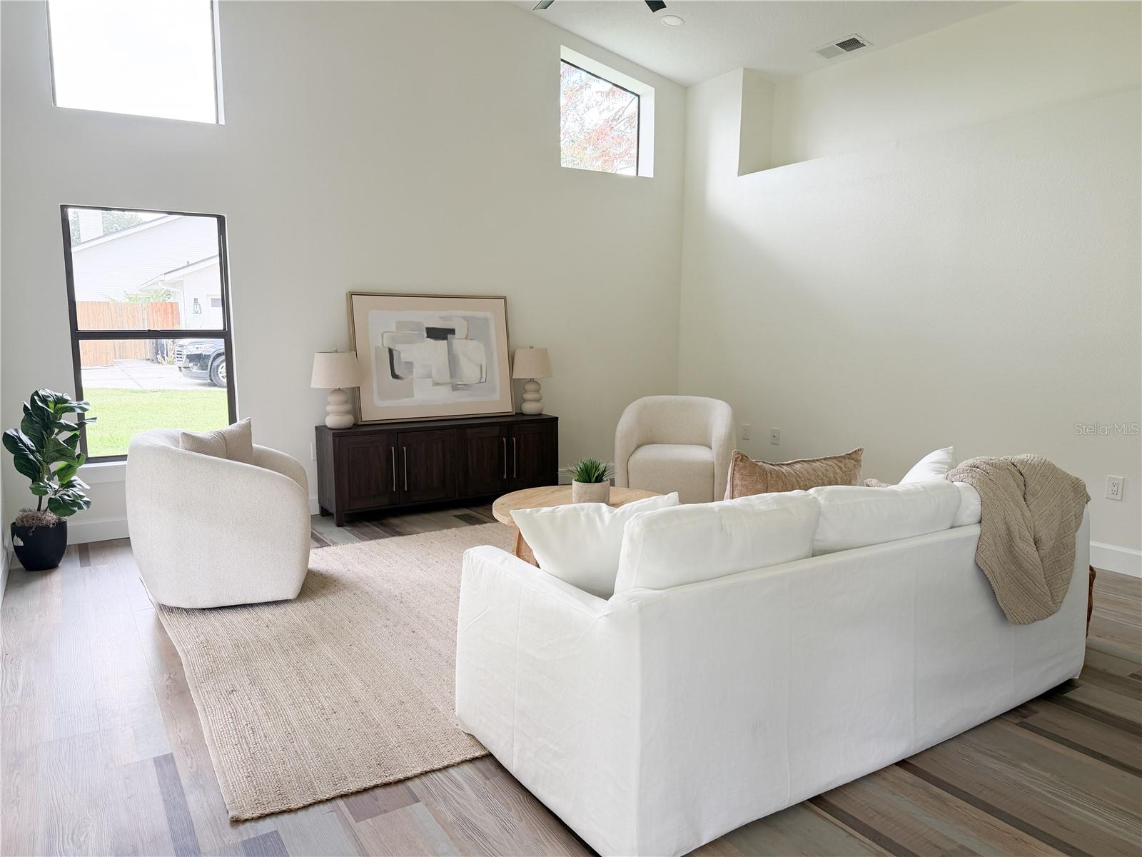 1944 VISTA VIEW DR