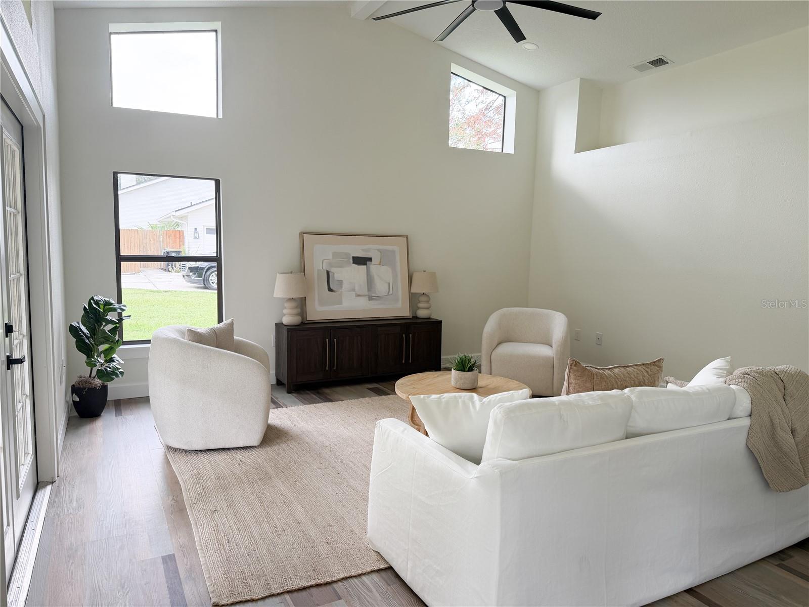 1944 VISTA VIEW DR