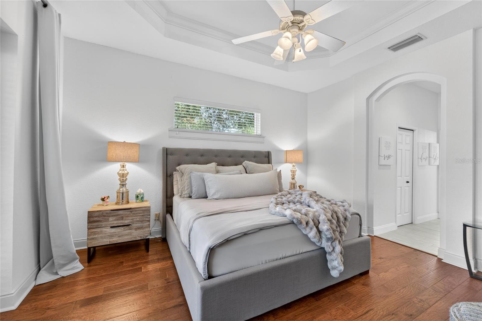 2665 HICKORY VIEW LOOP