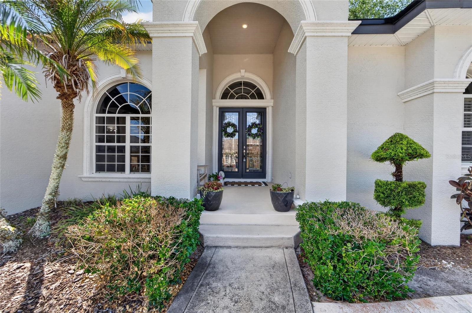 2665 HICKORY VIEW LOOP