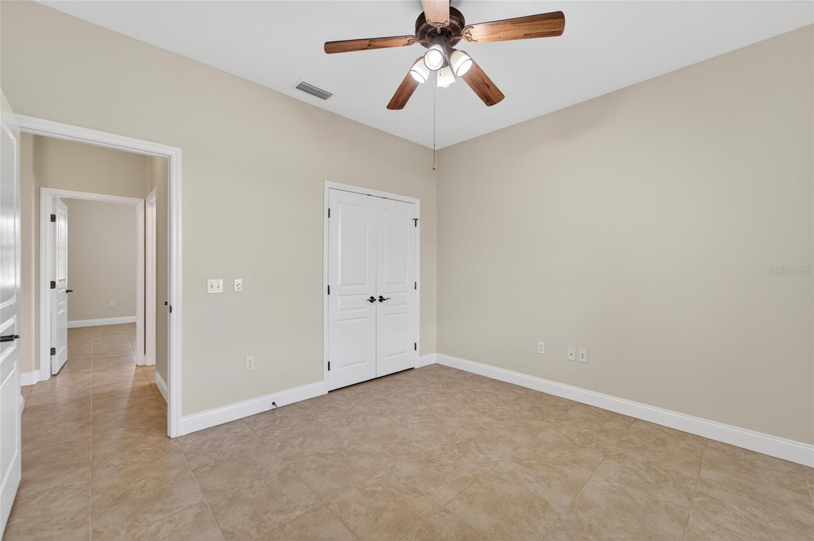 6360 RIVERLAKE CT