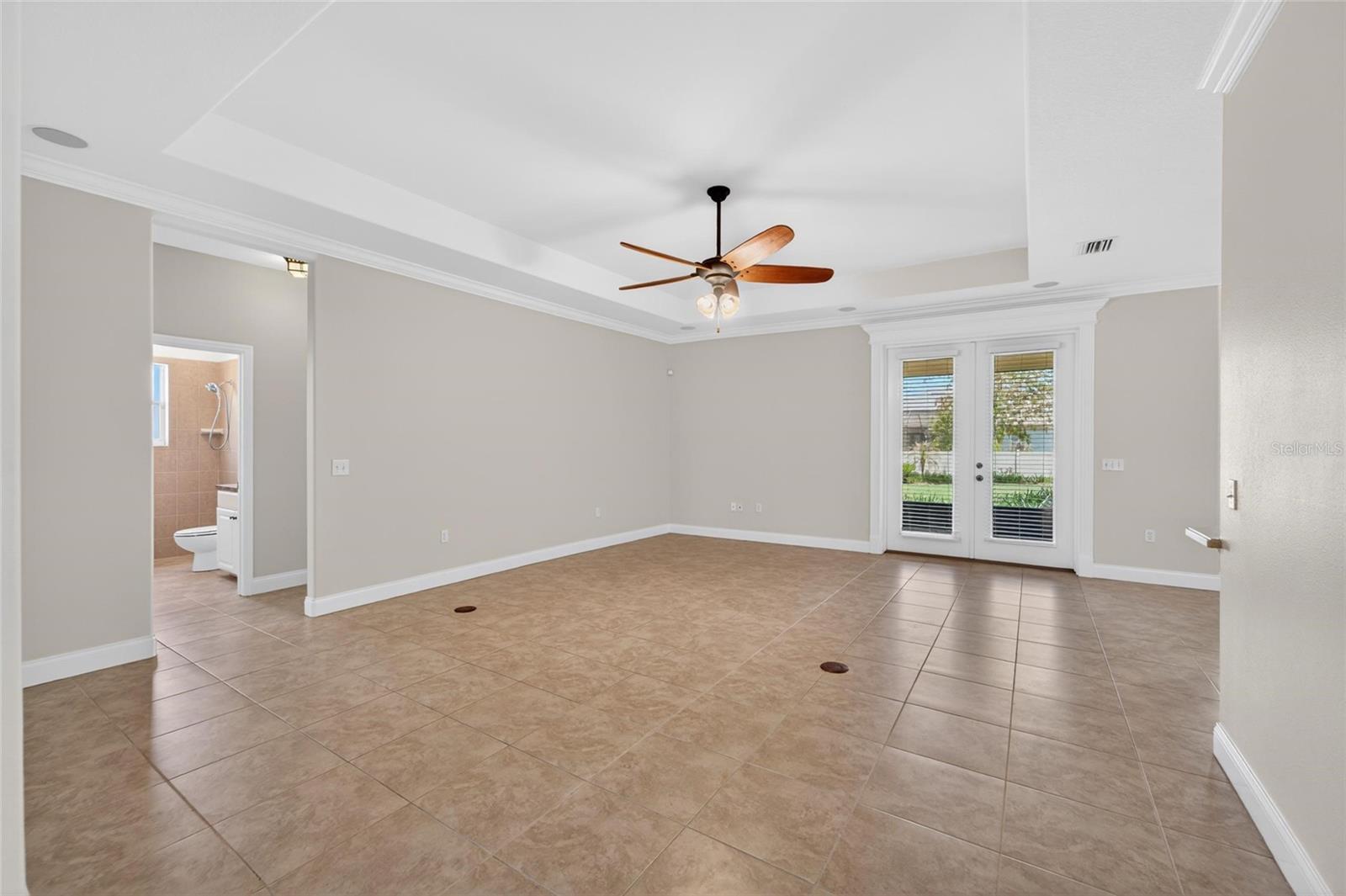 6360 RIVERLAKE CT