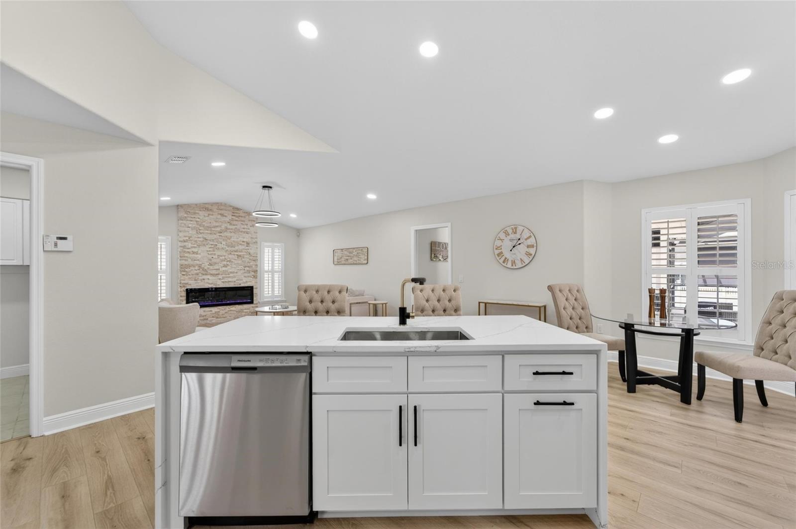 2663 BROOKSIDE BLUFF LOOP