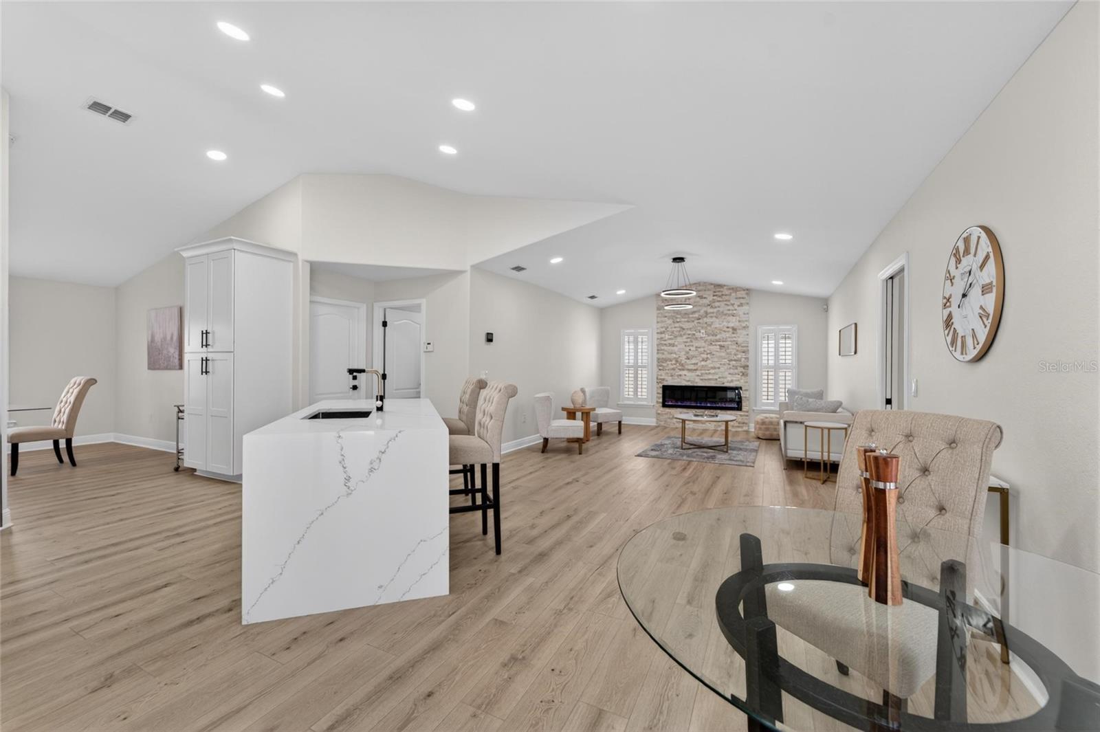 2663 BROOKSIDE BLUFF LOOP