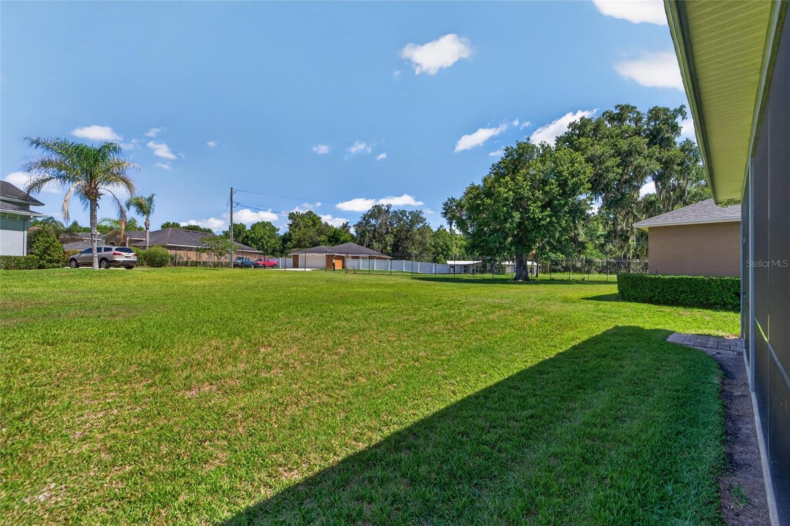 1035 STONEY CREEK DR
