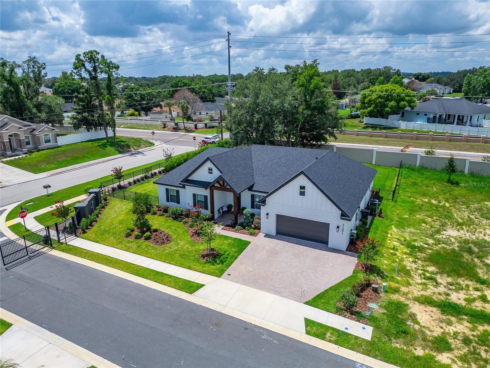 5391 CLUBHOUSE HILLS LN